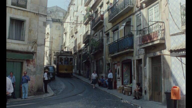 دانلود فیلم فرانسوی Dans La Ville Blanche (در آن شهر سفید) به همراه زیرنویس فرانسوی فیلم برونداد سال 1983 کشور سوییس